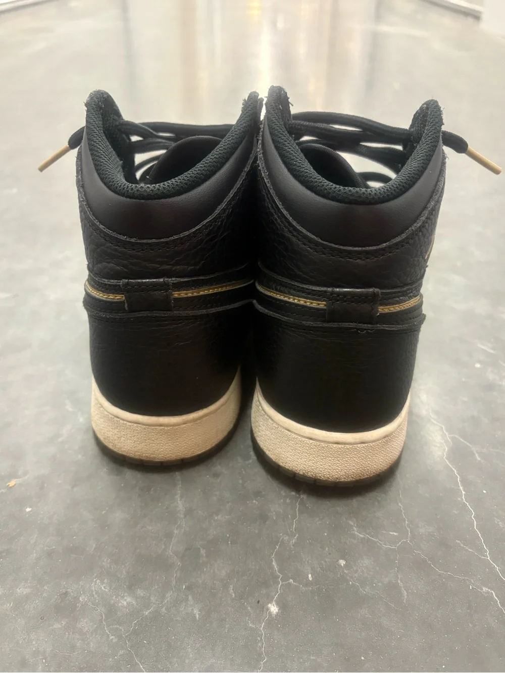 Air Jordan 1 Retro High OG GS 